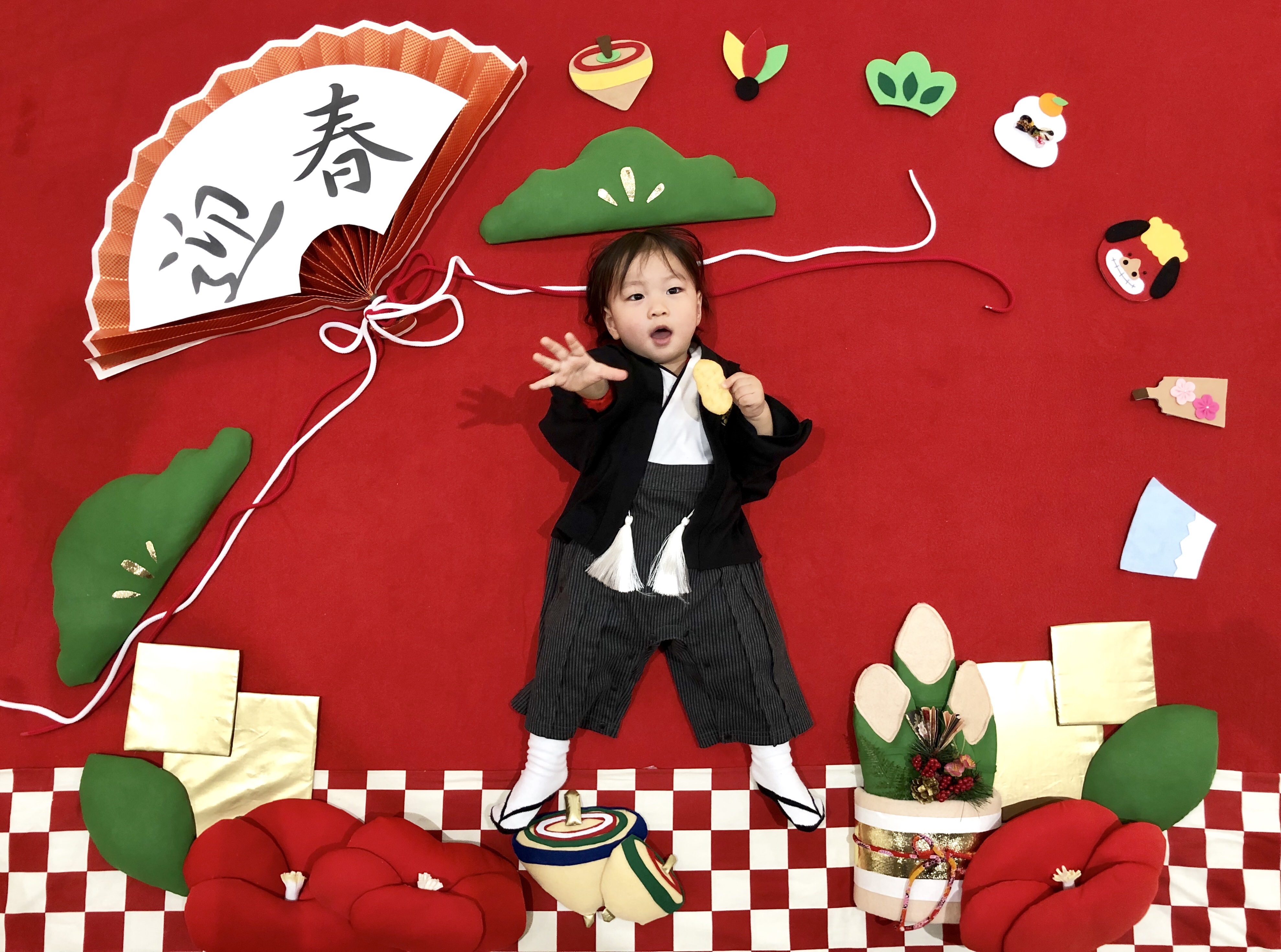 おひるねアート お正月 年賀状 迎春